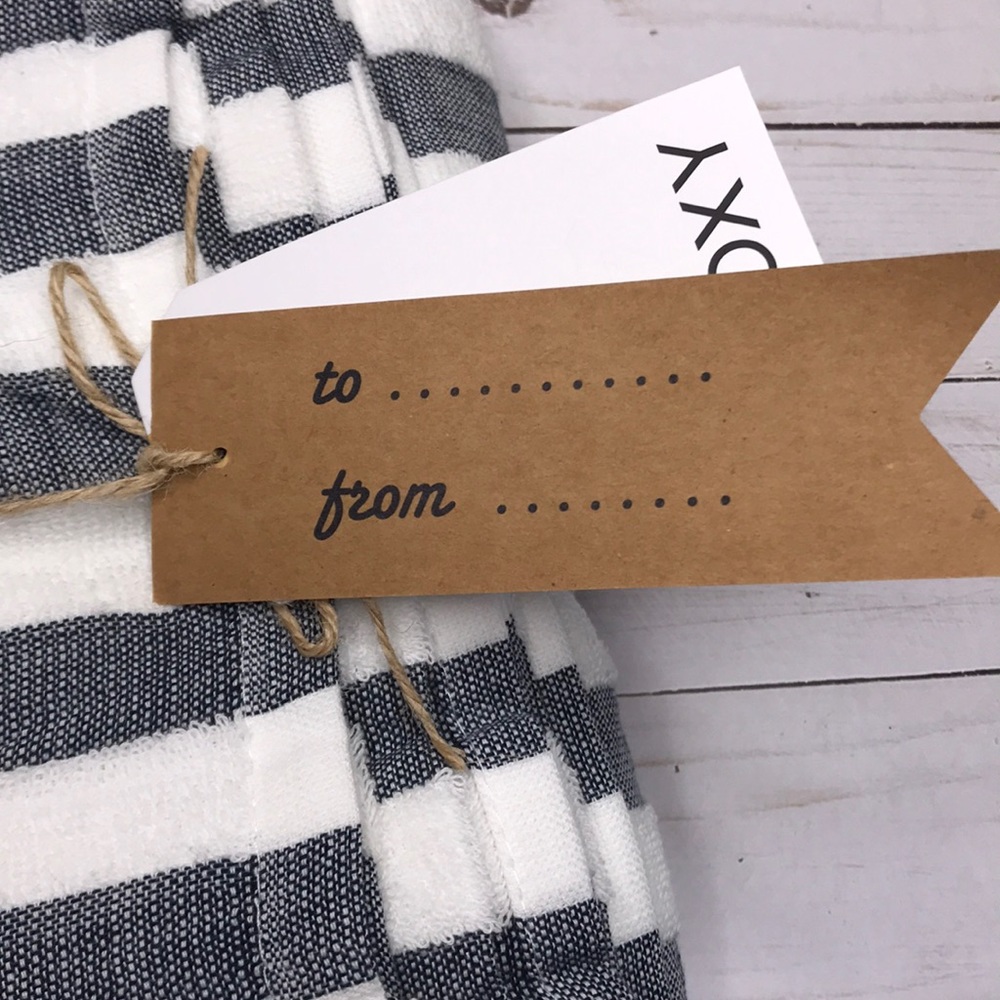 NWT Trust The Magic Large Beach Towel - Picture 6 of 8